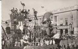 Alpes Maritimes : NICE : Carnaval : Char - Les Pompiers Aux Essais - 1950 - Photo. Véritable  - C.p.s.m. - Carnaval