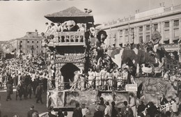 Alpes Maritimes : NICE : Carnaval : Char - Fermiers Novices - 1950 - Photo. Véritable  - C.p.s.m. - Carnaval