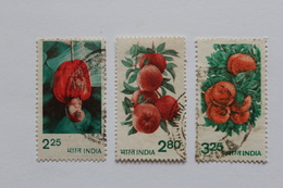 INDE TIMBRES OBLITERES  LOT THEME FRUITS B - Lots & Serien