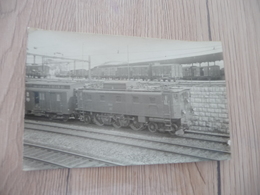 Photo Format Carte Photo L.Herman   Train Locomotive Wagon  à Déterminer En Gare - Trains