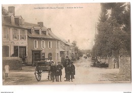 CPA 87 LA CROISILLE AVENUE DE LA GARE ATTELAGE BELLE ANIMATION RARE BELLE CARTE !! - Otros & Sin Clasificación