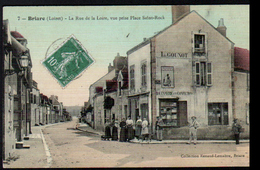 45, Briare, La Rue De La Loire, Vue Prise Place St Rock ( Carte Toilée) - Briare