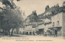 AN 172  / C P A  ROCHEMAURE   - (07)   LA PLACE DES BRASSIERES - Rochemaure