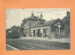 CPA  - Auneuil  -(Oise) - La Gare   -( Train , Locomotive ) - Auneuil