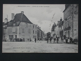 Ref5791 CPA Animée De Essoyes (Aube) Entrée De La Rue Gambetta - Coll. Berlot - Café Restaurant 1917 - Essoyes