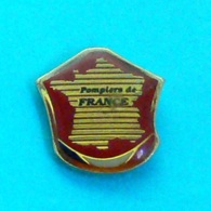 1 PIN'S //  ** POMPIERS DE FRANCE ** - Pompiers