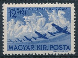 ** 1942 Repülő Alap 12f A POSTA Felirat 'T' Betűje Fölött Kék Pötty - Sonstige & Ohne Zuordnung