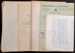 Cca 1945 Márai Sándor író Háborúban Megsérült Mikó Utcai Házának ügyével Kapcsolatos Hivatalos Levelek. Kb 30 Oldal - Unclassified