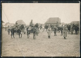 1916 IV. Károly Kézdivásárhelyen, Fotó, Hátulján Feliratozva, Sarkán Töréssel, 18×12,5 Cm - Andere & Zonder Classificatie