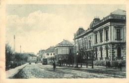 T2/T3 Újvidék, Novi Sad; Utcakép Villamossal / Street View With Tram (EK) - Zonder Classificatie