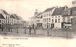 Ninove - La Rue Longue De La Monnaie (animatie, Markt, Edit. D. Anneessens HDG, 1900) - Ninove