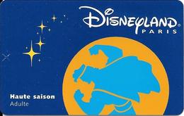 PASS--DISNEY-DISNEYLAND PARIS-1998-HERCULE ADULTE-V° SerieN°98054H-V°VALIDE 1 JOUR LE 180798TBE - Passaporti  Disney