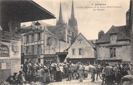 29-QUIMPER- VIEILLES MAISON DE LA PLACE SAINT-FRANCOIS, LE MARCHE - Quimper