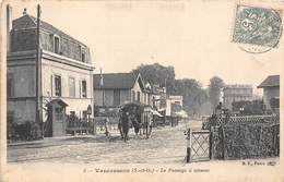 92-VAUCRESSON- PASSAGE A NIVEAU - Vaucresson