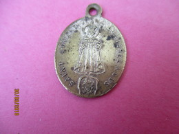 Médaille De Chaînette/Saint Enfant Jesus Bénissez-nous/L'Enfant Jesus Miraculeux De Prague/Fin  XIXéme Siécle   CAN787 - Religion & Esotérisme