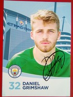 Manchester City  Daniel Grimshaw  Signed Card - Autógrafos