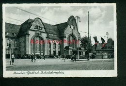 AK München- Gladbach, Mönchengladbach, Bahnhofsvorplatz - Mönchengladbach