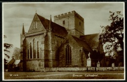 Ref 1285 - Real Photo Postcard - Brecon Cathedral - Breconshire Wales - Breconshire