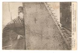 CPA MILITARIA 1914-15 - Appareil Servant à Couper Les Réseaux De Fil De Fer - Apparatus Used For Cutting Barbed Wires - Weltkrieg 1914-18