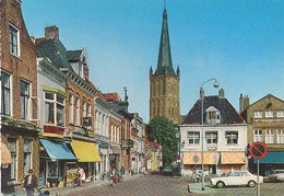 Steenwijk, Markt Met N.H. Kerk    (het Raster Op De Kaart Is Veroorzaakt Door Het Scannen;) - Steenwijk