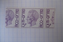 Timbres De Rouleaux, La Griffe D'entrainement S'étant Décalée, Le Timbre Est Coupé En Dehors Des Dents - Coil Stamps