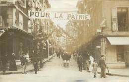 CARTE PHOTO LE PUY EN VELAY RUE SAINT GILLES JOUR DE FETE - Le Puy En Velay