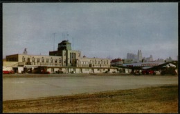 Ref 1291 - USA Postcard - Municipal Airport With TWA Aeroplane - Kansas City Missouri - Kansas City – Missouri