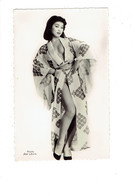 Cpm - Yoko Tani Actrice Japonaise D'expression Française, Née Le 2 Août 1928 - Pin'up Seins Nus JAMBE Nue - Artistas