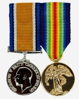 World War One Replica Medals Pair - Miniatures • British War Medal And Victory Medal - Other & Unclassified