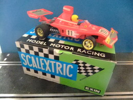 SCALEXTRIC EXIN FERRARI B3 F1 PILOTO NIKI LAUDA  AVEC BOITE - Circuiti Automobilistici