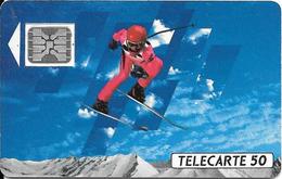 CARTE-PUBLIC-F132B.520-50U-SC5 On-Trou 6-12/90-SKIEUR 1-5 Ge-22531-UTILISEE- TBE - 1990