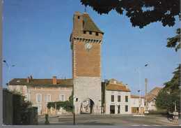 - CPM VILLENEUVE SUR LOT (47) - Place De Pujols 1989 - Editions APA-POUX 1163 - - Villeneuve Sur Lot