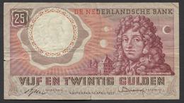 Netherlands  25 Gulden 10-4-1955 - NO: 2 YZ 049396  - See The 2 Scans For Condition.(Originalscan ) - 25 Florín Holandés (gulden)