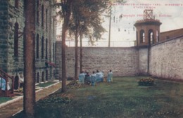 Minnesota State Prison Women Inmates In Prison Yard, Jail C1900s/10 Vintage Postcard - Bagne & Bagnards