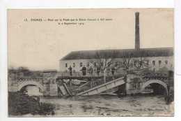 - CPA FISMES (51) - Pont Sur La Vesle Que Le Génie Français A Fait Sauter Le 2 Septembre 1914 (avec Personnages) - - Fismes