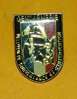 Gendarmerie, Peloton De Surveillance Et D’Intervention, (ATP),FABRICANT KRIS ,HOMOLOGATION SANS,  BON ETAT VOIR PHOTO  . - Police & Gendarmerie