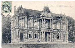 BOURTHEROULDE - La Mairie    (113721) - Bourgtheroulde