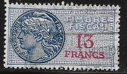 TIMBRE FISCAL N° 146  -   13 F ROUGE SUR BLEU  -  MEDAILLON DE DAUSSY   FOND ETOILE     -   OBLITERE - Stamps