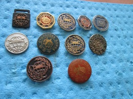 BANKS YUGOSLAVIA  11 BADGES - Banques