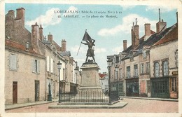 45 Loiret  :  Jargeau  La Place Du Martroi   Réf 6385 - Jargeau