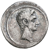 Augustus (27 V.Chr. - 14 N.Chr.): Denar 29/27 V. Chr., Brindisi Oder Rom, Kopf Nach Rechts / Triumph - Die Julio-Claudische Dynastie (-27 / 69)