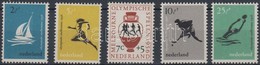 ** 1956 Nyári Olimpia, Melbourne Sor Mi 678-682 - Andere & Zonder Classificatie