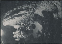 Szökés Az NDK-ból Az NSZK-ba Képeslap, 15×10 Cm - Non Classés