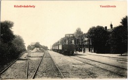 ** T4 Kézdivásárhely, Targu Secuiesc; Vasútállomás, Gőzmozdony, Vonat. Kiadja Gyárfás Károly 797. / Bahnhof / Railway St - Non Classés