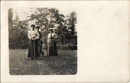 * T1/T2 1906 Görgő, Szepesgörgő, Harchov, Spissky Hrhov; Görgey Család Tagjai Krikettezés Közben / Castle Park, Family M - Non Classés