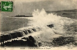 T2 Algiers, Alger; L'Entrée Du Port Un Jour De Tempete / Entrance Of The Harbor During A Day Of Storm, TCV Card - Unclassified