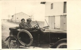 ** T1/T2 Vintage Automobile Photo - Unclassified