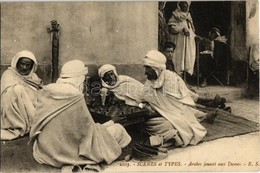 ** T1/T2 Arabes Jouant Aux Dames / Arab Sakkozók Az Utcán, Folklór, Népviselet / Arab Chess Players, Folklore, Tradition - Non Classificati