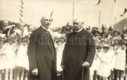 ** T1 1930 Koblenz, Mayor Dr. Karl Russell Greets President Paul Von Hindenburg At The Deutsches Eck, H. Menzel's Photo - Non Classés