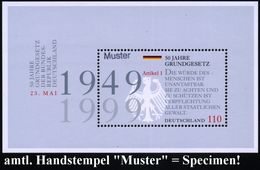 B.R.D. 1999 110 Pf. Block "50 Jahre Grundgesetz" + Amtl. Handstempel  "M U S T E R" , Postfr. + Amtl. Ankündigungsblatt  - Otros & Sin Clasificación